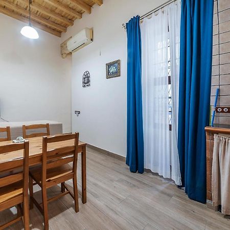Alohamundi Conde De Barajas Apartment Seville Luaran gambar